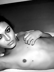 Young Shemale with a Big Butt shows us her shedick