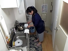 Married cleaning lady gets plumbed