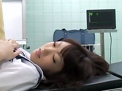 Loud oriental schoolgirl getting frigged by her doctor on the medical bed