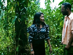Boyfriend fucks Desi Pornstar The StarSudipa in the open Jungle for jizm into her Jaws ( Hindi Audio )