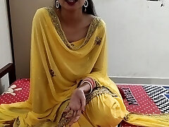 Hotwife Indian Bhabhi Gets her Huge Ass Romped By Devar Indian Village Desi Bhabhi Ki Devar ke Sath Mast Desi Chudai xxx