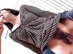 perra cachonda se atraganta con una polla enorme mientras otra se folla el coño perra cachonda se atraganta con una polla enorme mientras otra se folla el coño