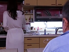 [nsps-641] A Certain Glamour Story Of A Reversed Married Couple A Young Man Took Her As A Cuckold - Ichijou Kimika And Kimika Ichijo