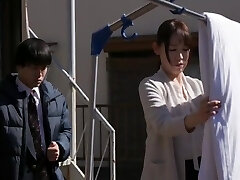 una madre acosada por su hijo abandona su cuerpo