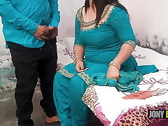 sapne me maa ko chodta tha real me mauka mila para lapak ke pakad liya sapne me maa ko chodta tha real me mauka mila para lapak ke pakad liya