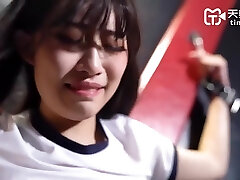 Sport Suit Lady Tied Sport Suit Lady Tied