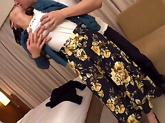 Picking Up a First-Class Lady, Rich, Jaw-dropping, Mature Chick vol.28 - Part.2