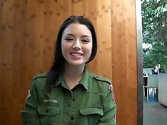 ATKGirlfriends video: Virtual Fecha con el coreano y el ruso belleza Daisy Summers