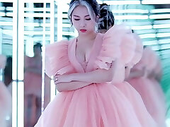 More Than An Hour Of Jiwoo's Bosom More Than An Hour Of Jiwoo's Bosom