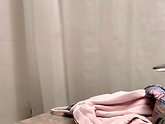 Sweaty Japanese teenage Shaving legs in the shower after Gym - REAL SPYCAM part 1