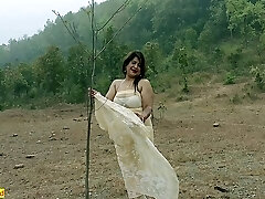 Indian Famous Adult Actress Outdoor Romp !!
