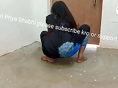 Your priya bhabhi clean fharsh in doggy style molten