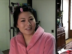 Chinese Lady Tie 2