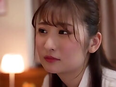 Mdbk-311我醉醺醺的时候,我的女老板突然转过身来 Mdbk-311我醉醺醺的时候,我的女老板突然转过身来