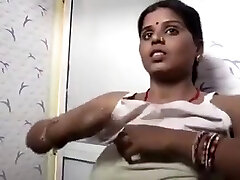 Desi ultra-kinky housewife bathing with devar