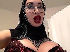 Busty Babe