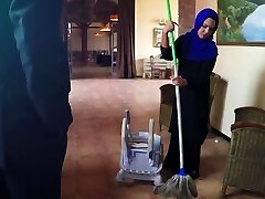 ARABS EXPOSED - Skimpy Janitor Gets Extra Money From Boss In Exchange For Orgy