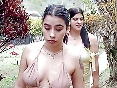 Horny lesbians with big ass take advantage of home alone to lick their vaginas in the pool - Porno in Spanish