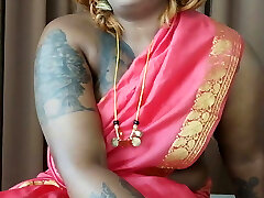 tamilische tante ilaria mit handschellen gefesselt