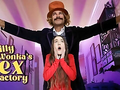 Willy Wanka and The Fucky-fucky Factory - Porn Parody feat. Sia Weenie