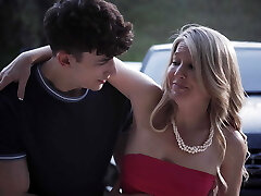 MissaX - Step-Dad's Downstairs Laura Bentley MissaX - Step-Dad's Downstairs Laura Bentley