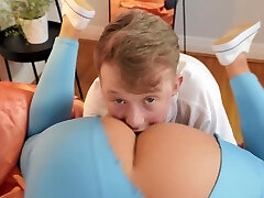 Skinny younger man porks juicy cunt of horny MILF Kiki Klout