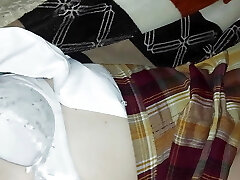 Back to school, daughter-in-law and stepfather secretly smash at night, they must not make noise or the wife wakes up