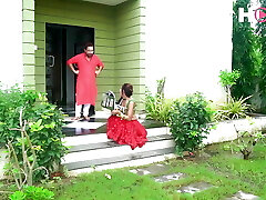 I fucked Beautiful Indian Desi chick - XXX hot sex with big cock in a Bedroom!!