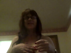 Giant Cummer on webcam
