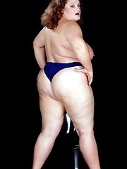 Mature Fat Slut Teasing Fat Tits and Teasing Her Butt
