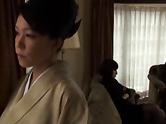 Extraordinaire BDSM, Threesome porn scene