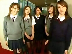 Japanese Schoolgirl Pussy Buffet