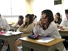 Escuela japonesa desde el infierno con extrema facesitting Subtitulada