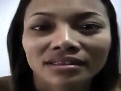 another thai hotty her name lek