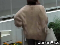 Naughty Japanese lovelies pissing in the streets Naughty Japanese lovelies pissing in the streets