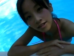 This teen is such a cutie and you can inhale a geyser by just looking at her face