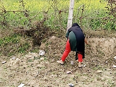 Teacher and student outdoor pussy Fucking village girl friend hot desi indian dame 