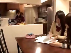A lucky guy fucks a whole Japanese family