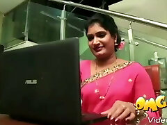 South Indian mallu aunty has romance with hubby’s bro