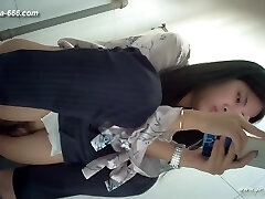 japanese girls go to toilet.301 japanese girls go to toilet.301