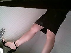 Asian casting: Sexy young Japanese woman gets down and dirty Asian casting: Sexy young Japanese woman gets down and dirty