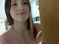 THEY COME TO CHARGE ME AND I DON'T HAVE TO PAY, SO THEY Smash ME IN Interchange