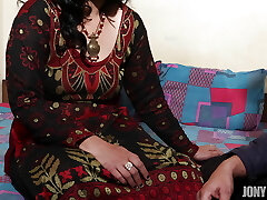 4K Porno-Mammy Ne Ghar Me Howdy RandiKhana Khol Rakhha Hai, Clear Hindi Audio 