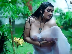 步骤的女儿喜欢得到铁杆的惩罚从她的继父雨后舞蹈 步骤的女儿喜欢得到铁杆的惩罚从她的继父雨后舞蹈