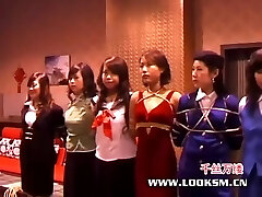 Looksm Tying Demo With 7 Damsels In Hotel Lobby