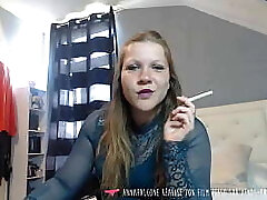 Vends-ta-culotte - Abjection par dominatrice franç_aise pour supremacy financiè_re, elle fume une cigarette et te remet en lace en te demandant de raquer, currency sub - Maî_tresse AnnaFalcone Vends-ta-culotte - Abjection par dominatrice franç_aise pour supremacy financiè_re, elle fume une cigarette et te remet en lace en te demandant de raquer, currency sub - Maî_tresse AnnaFalcone