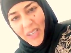 Salwa AL mutairi fucked by her Sub men