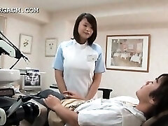 Asiatico medico sedotto in caldo sesso cornea del paziente