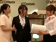 Watching vid lez-re-play 2334