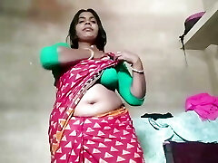 Indian hot woman Japani oil massage